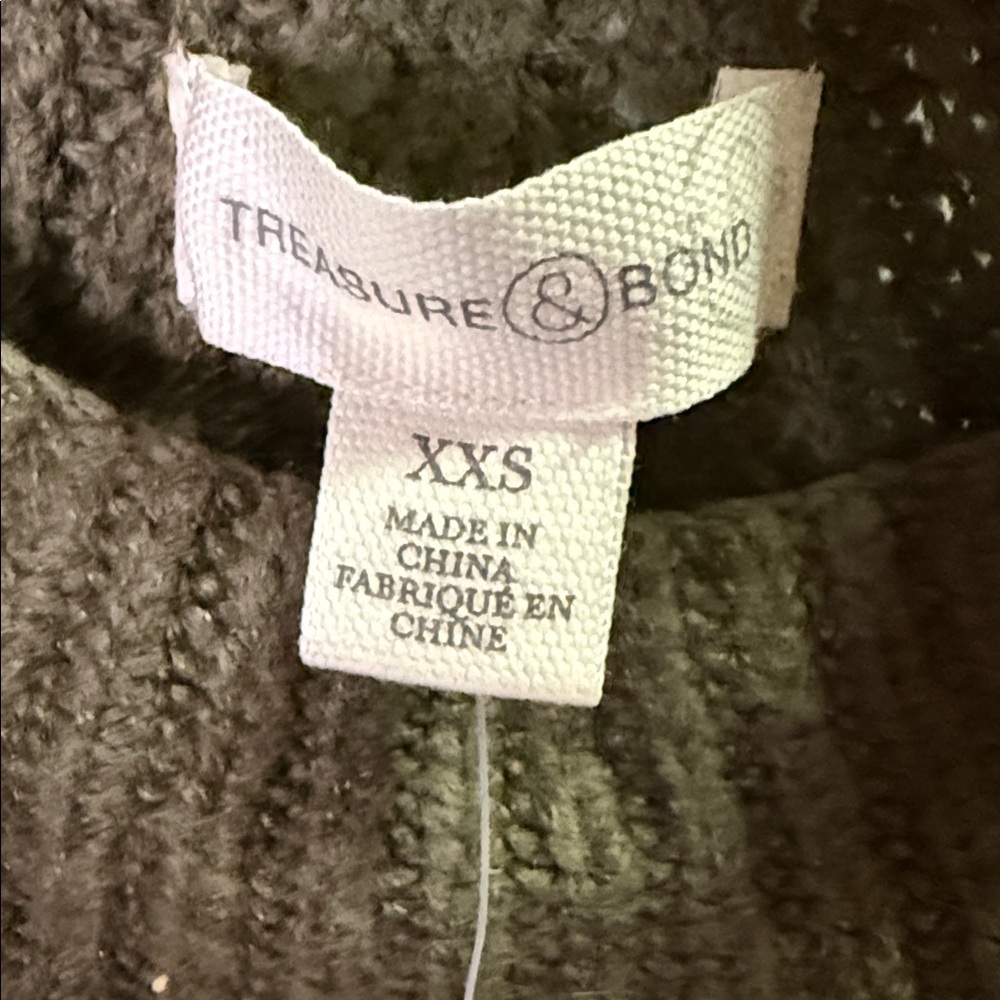 Treasure & Bond Olive Green Sweater - Picture 4 of 4